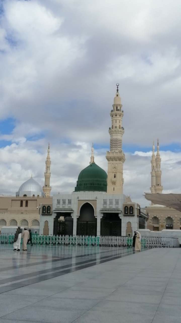 Umrah 10 Days 5 Star Package
